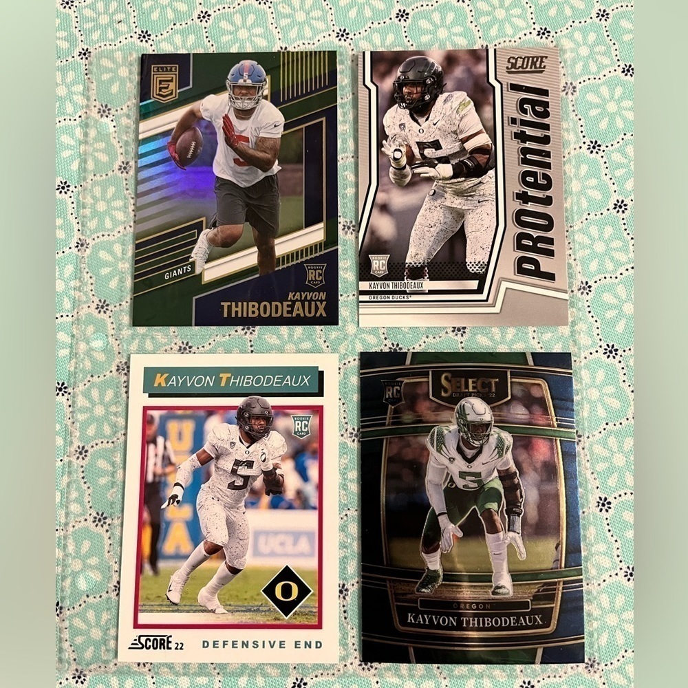 🏈 KAYVON THIBODEAUX, NFL Trading Sports Cards Qty 4